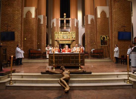 Liturgia Wielkiego Piątku [FOTOGALERIA]