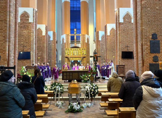 Msza święta pogrzebowa za śp. Emilię Sztomber mamę ks. Mariana