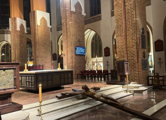 Liturgia Męki Pańskiej - Wielki Piątek.